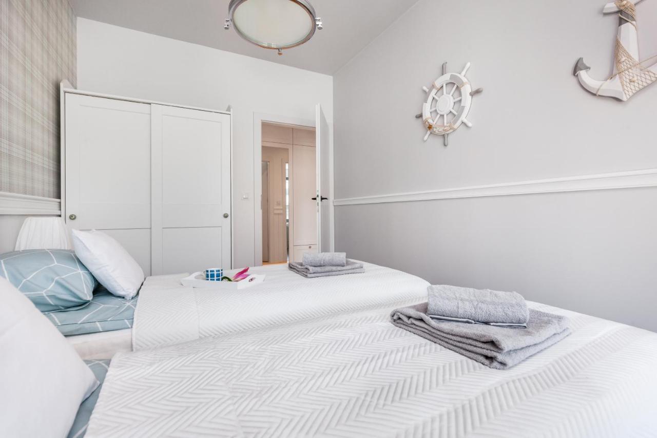 Plac Unii Aquamarine Premium Apartment Gdynia Extérieur photo